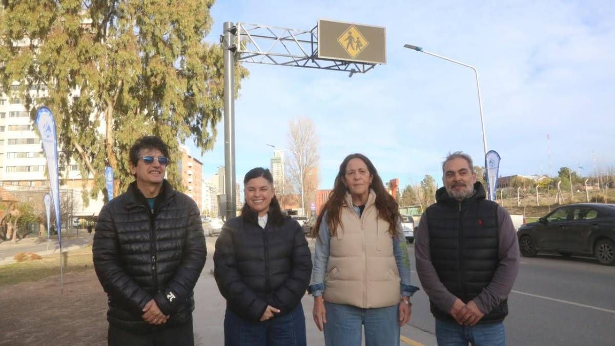 Neuquén le puso el cerebro a los semáforos de Leloir y Doctor Ramón: ahora se regulan solos según la cantidad de autos