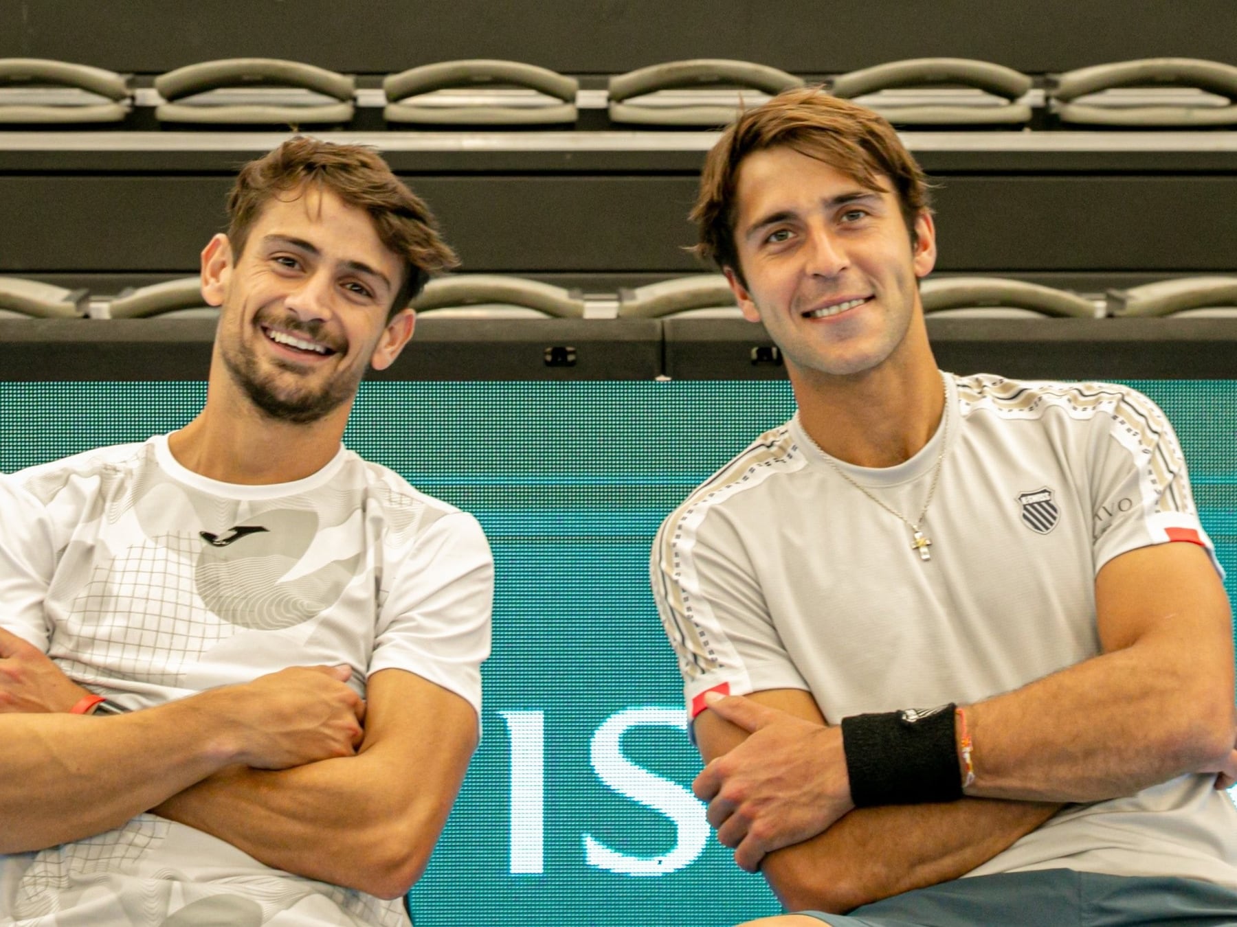 Choque de colegas: Navone y Etcheverry se sacan chispas por un lugar en octavos del US Open