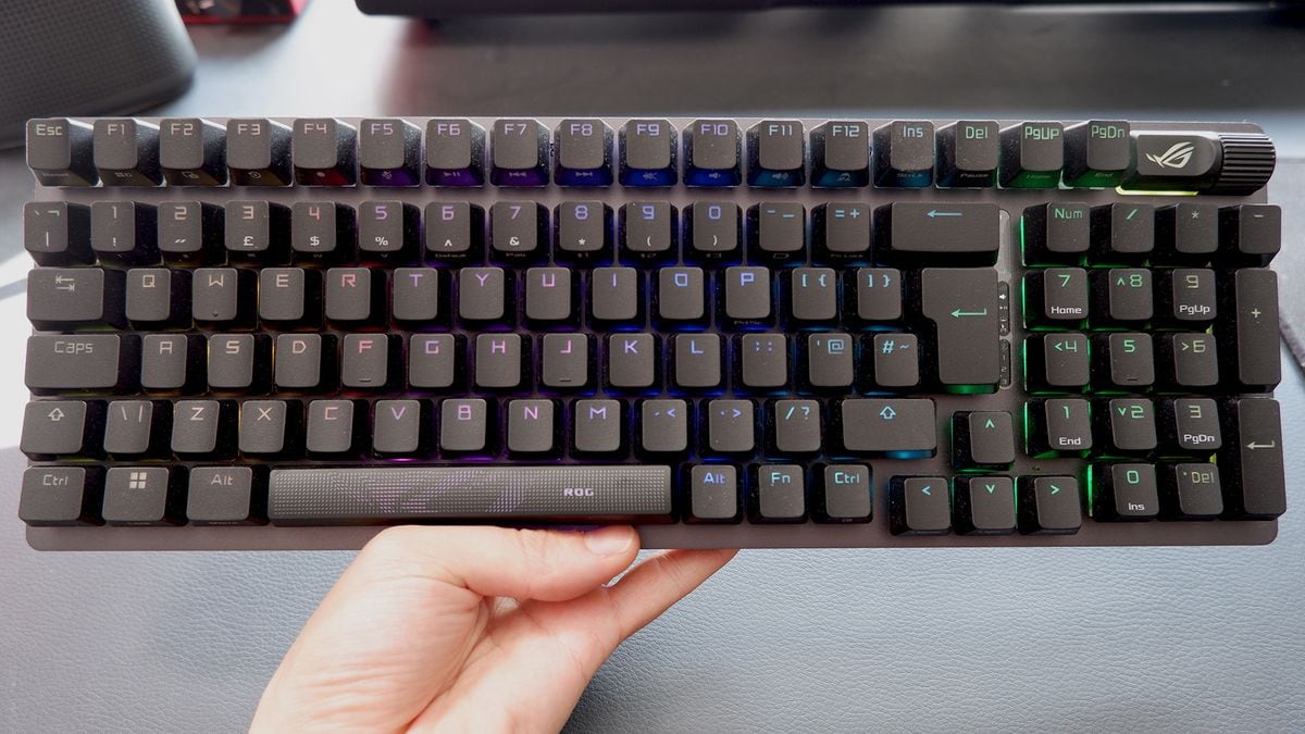 El nuevo teclado de Logitech que quiere borrar la frontera entre la oficina y la madrugada de rankeada