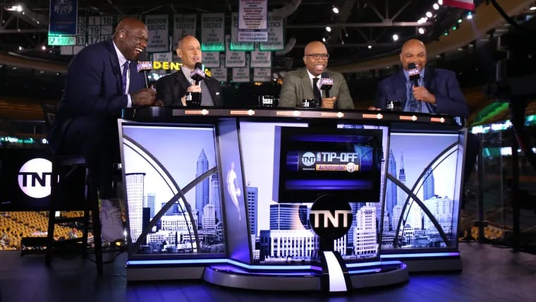 Sir Charles cuelga el micrófono: se va el último gran personaje de la tele NBA