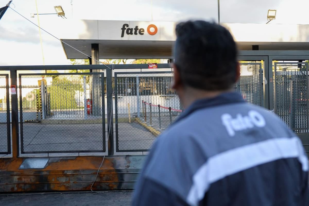 El empleo formal vuelve a retroceder en junio y ya suma más de 434.000 puestos perdidos en el último año