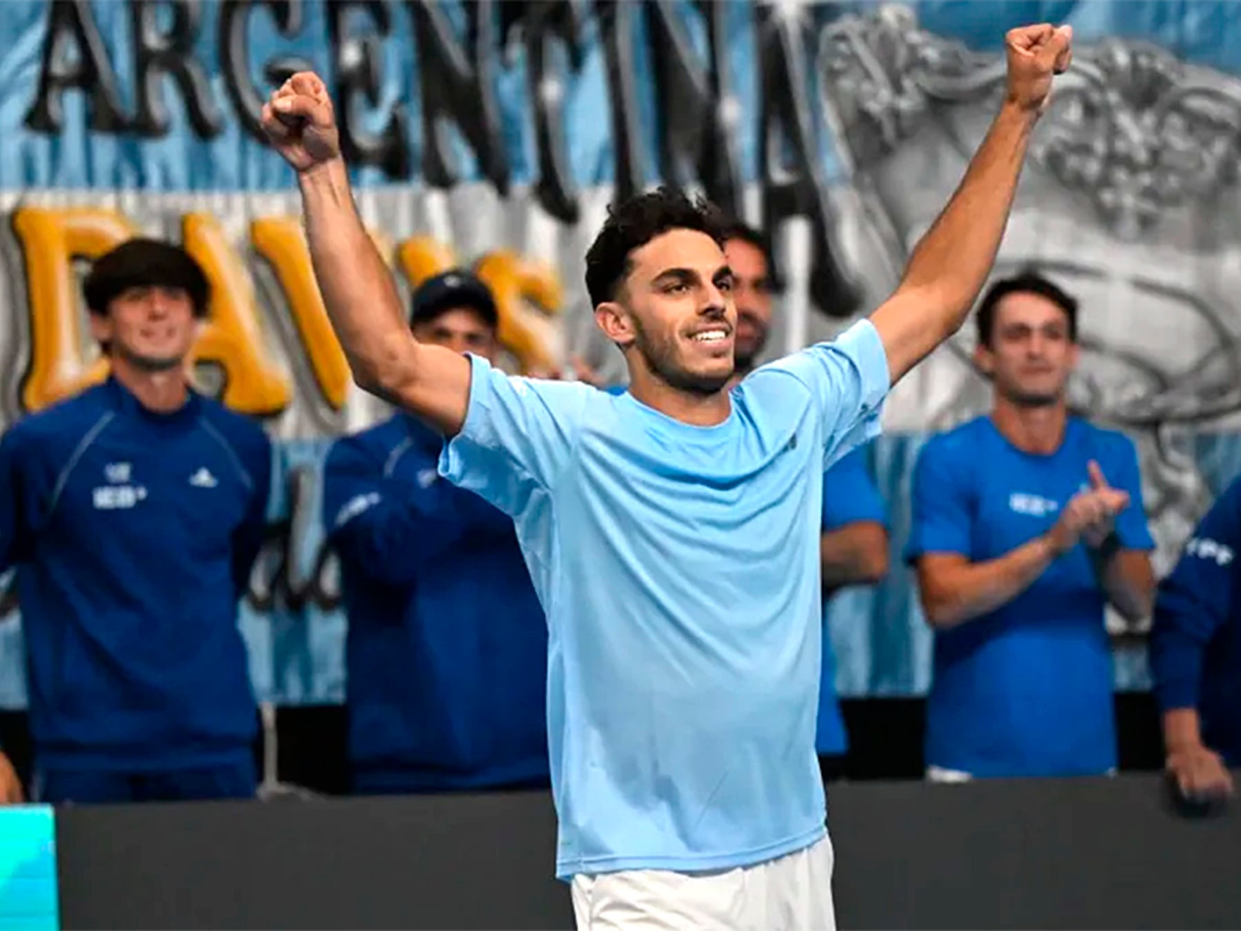 Cerúndolo liquidó en Neuquén y la Davis le vuelve a sonreír a Argentina