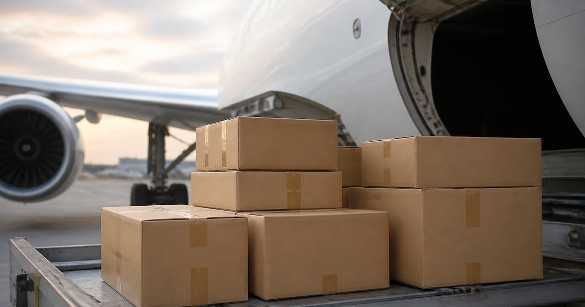 Compras por courier: en agosto cayeron por segundo mes seguido, pero el acumulado del año ya supera los USD 855 millones