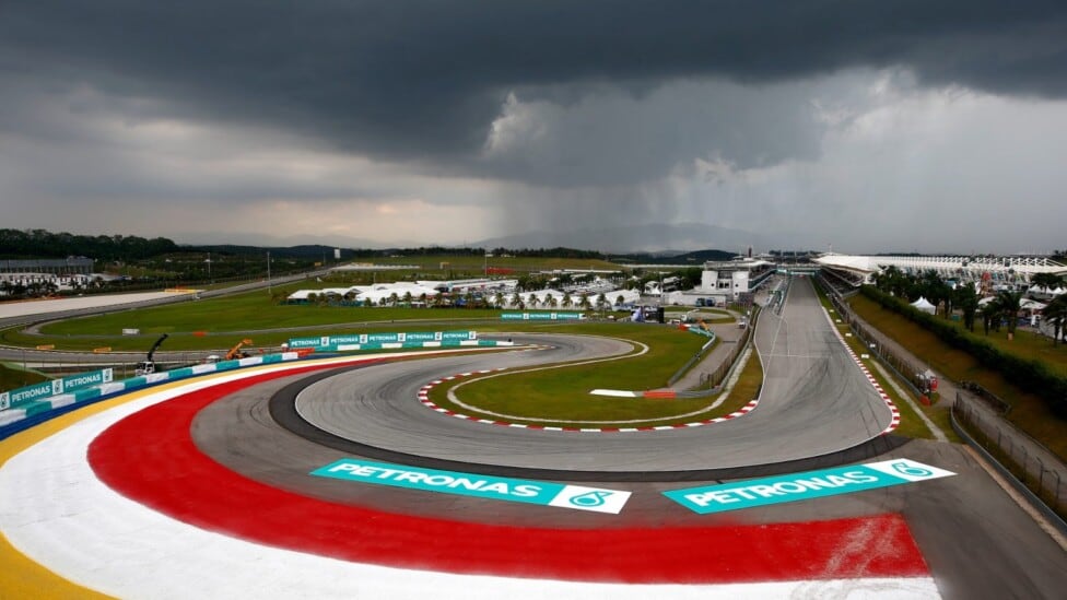 Russell se quedó con todo en Bakú y Colapinto se quedó con las ganas: lo que viene es Sepang con nombre de Baréin