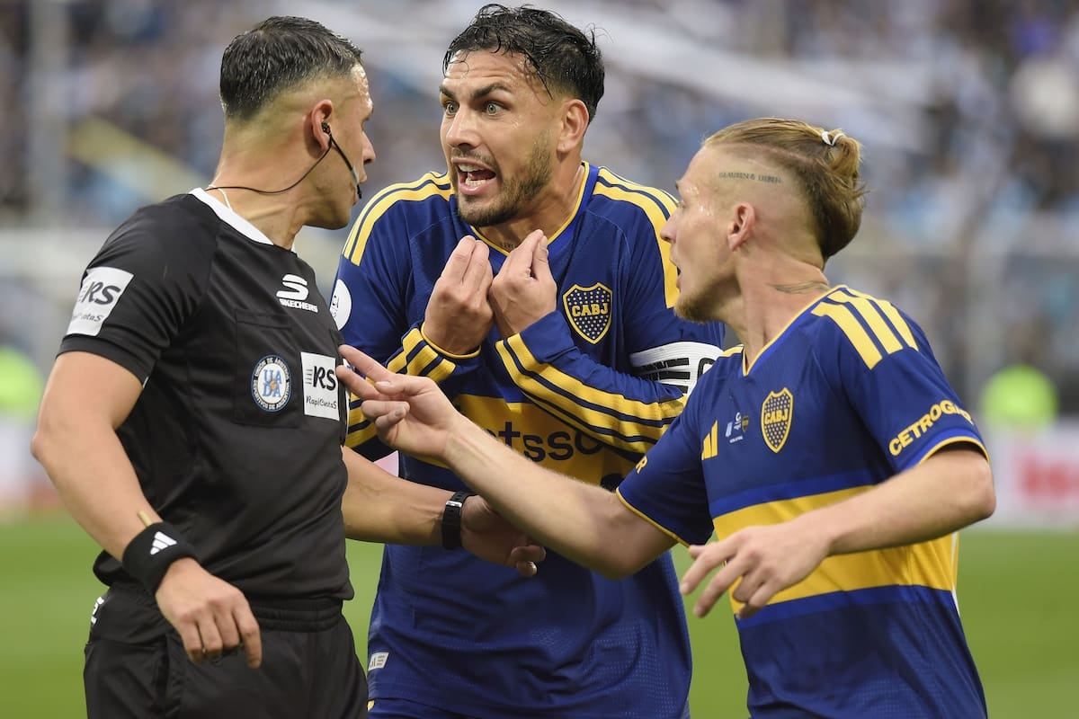 Valencia se puso la capa y Boca bailó a Racing en Rosario