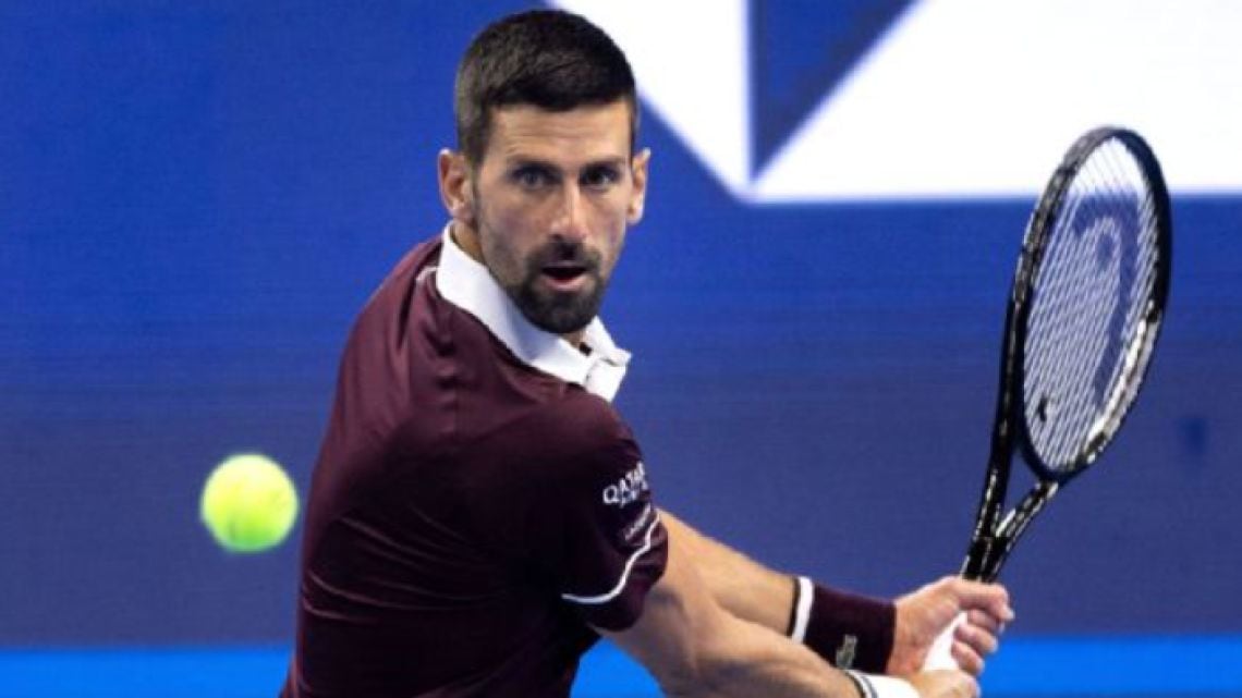 Djokovic volvió a sonreír en Beijing y ya tiene rival: un chino que no le regalará nada
