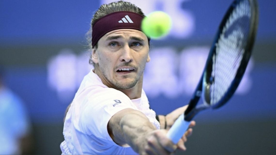 Zverev pasó la primera en Shanghái y se plantó: los Grand Slams se ganan a cinco sets o no son Grand Slams