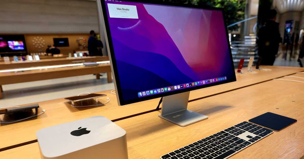 ¿Tenés una Mac con poco espacio? Hay un botón que borra la inteligencia artificial de Apple y te devuelve hasta 12 GB
