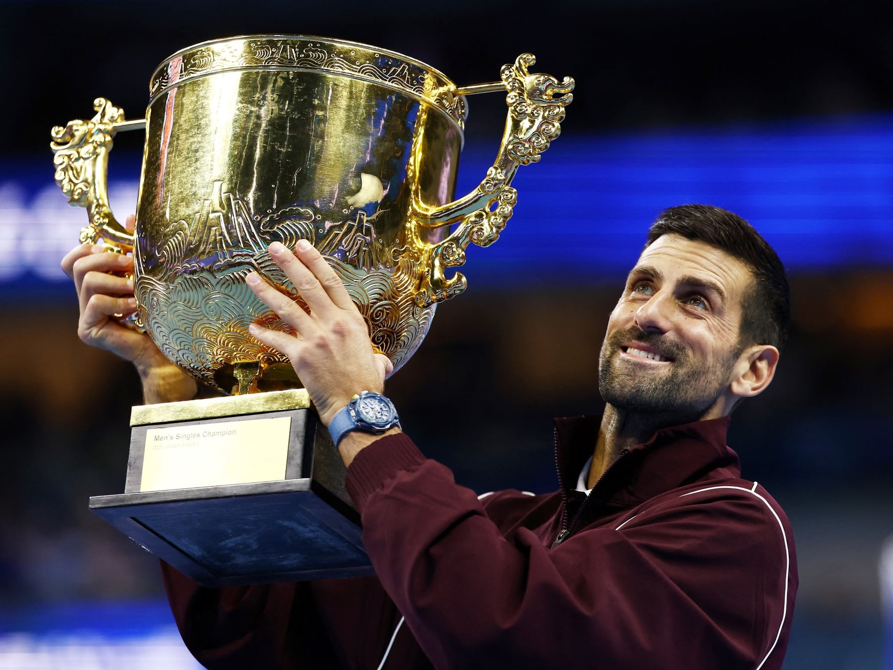 Novak acaricia la historia: ganó en Pékin y ya le saca 102 títulos al resto de los mortales