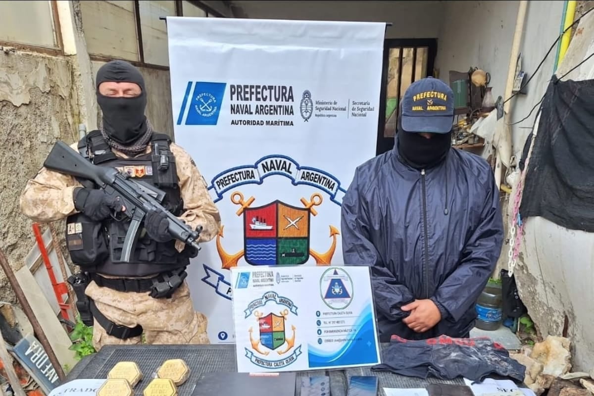 Secuestran diez kilos de oro ocultos en el tanque de un inodoro en Caleta Olivia
