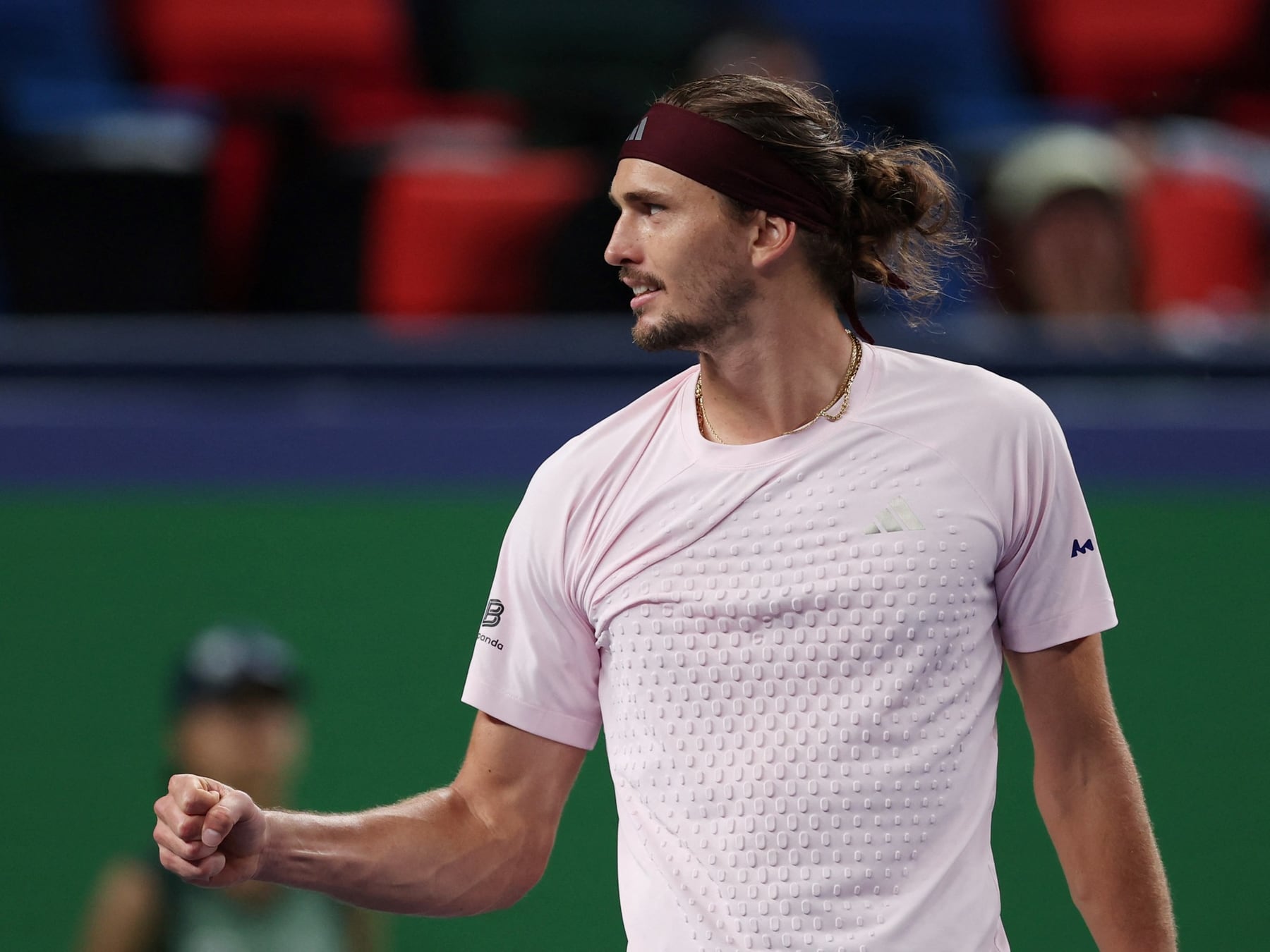 Sasha, el número uno: Zverev cerró una temporada enorme y lo festejó en Shanghai con una victoria de las que dejan sin aire