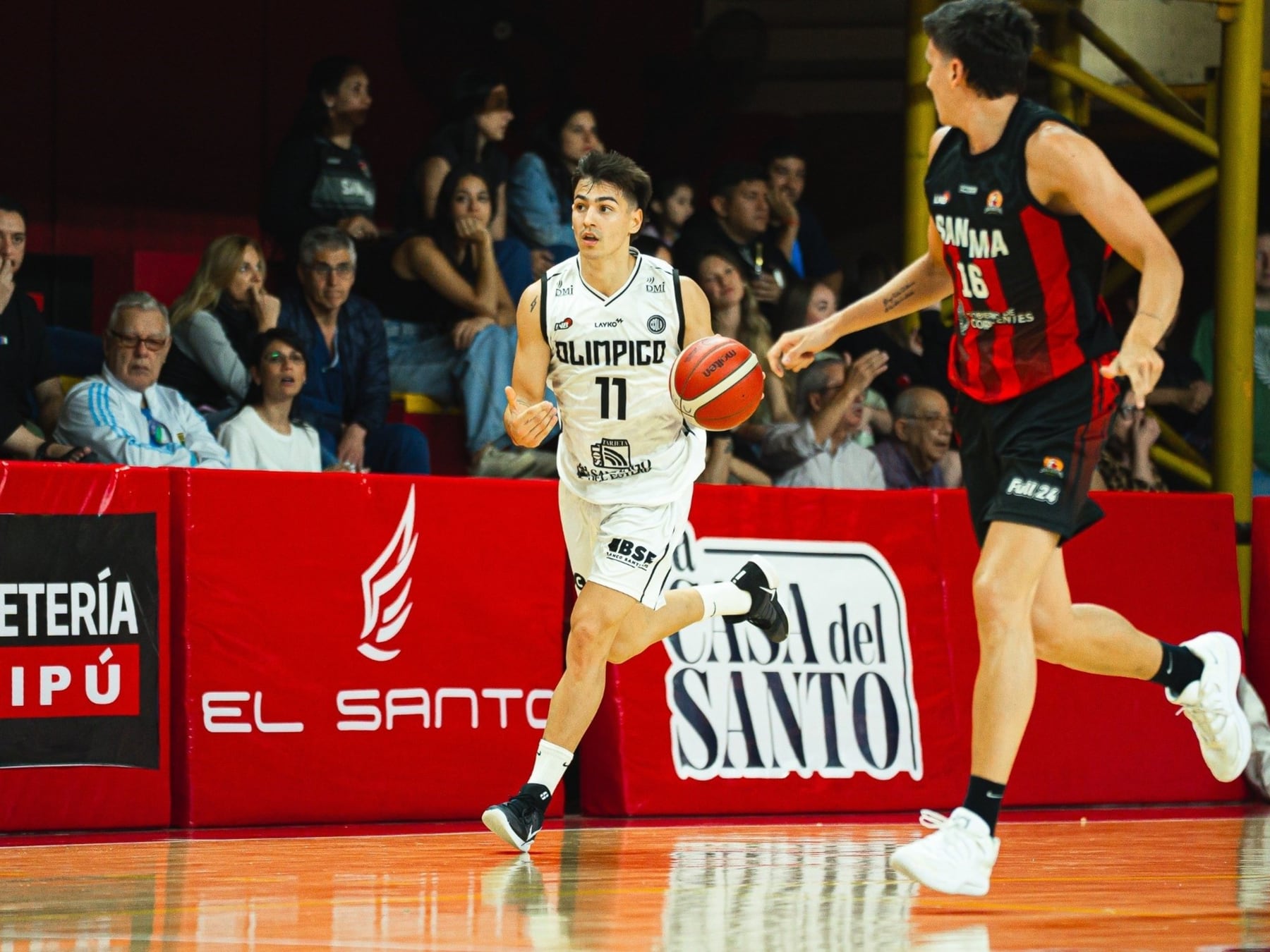 Olímpico pasó por arriba al Rojinegro, ganó en Corrientes y estira su racha ganadora