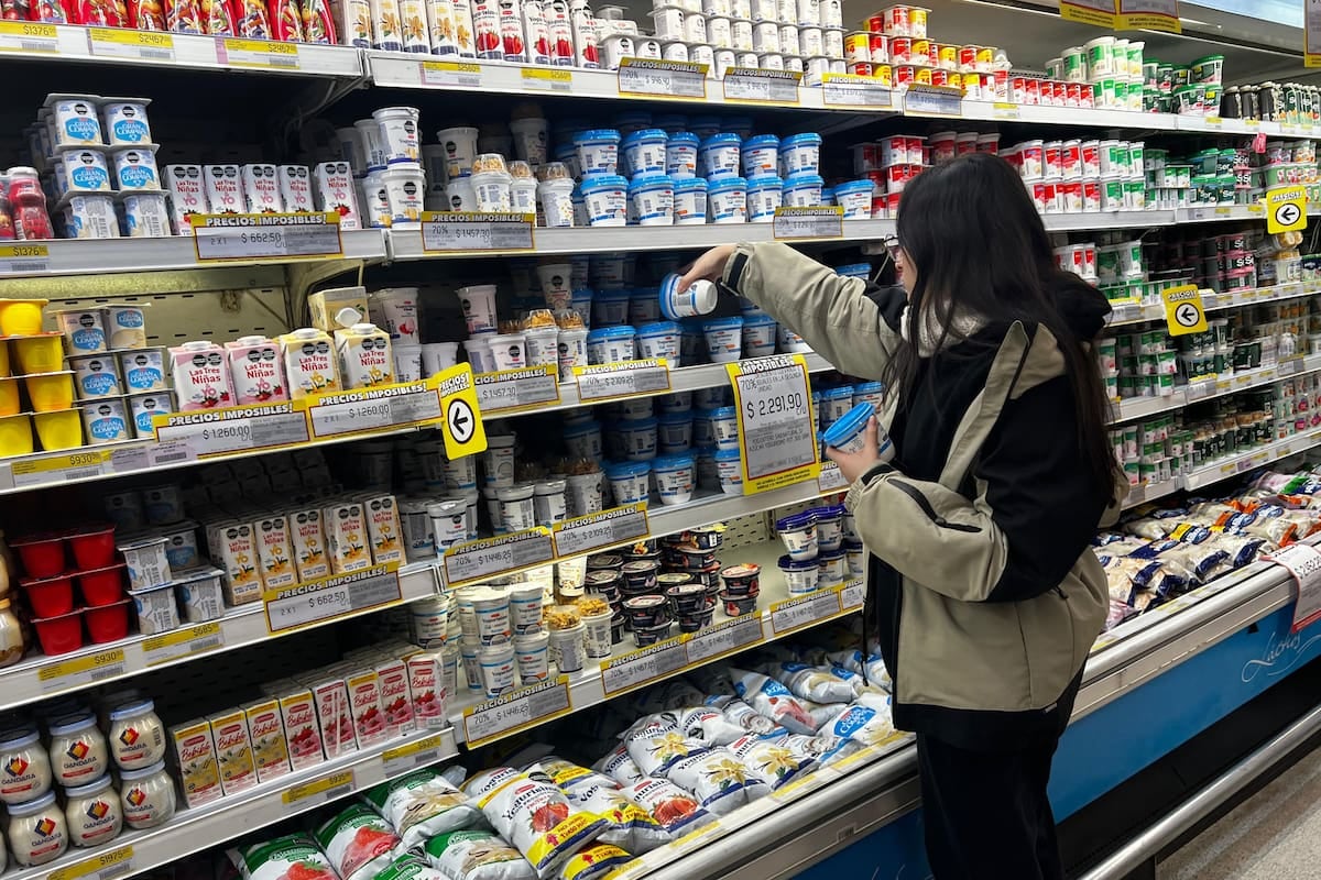 El consumo minorista se weaken en agosto y prolonga ocho meses de caída en supermercados